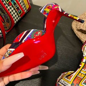 Tarot Embellished Heels s
CHRISTIAN LOUBOUTIN